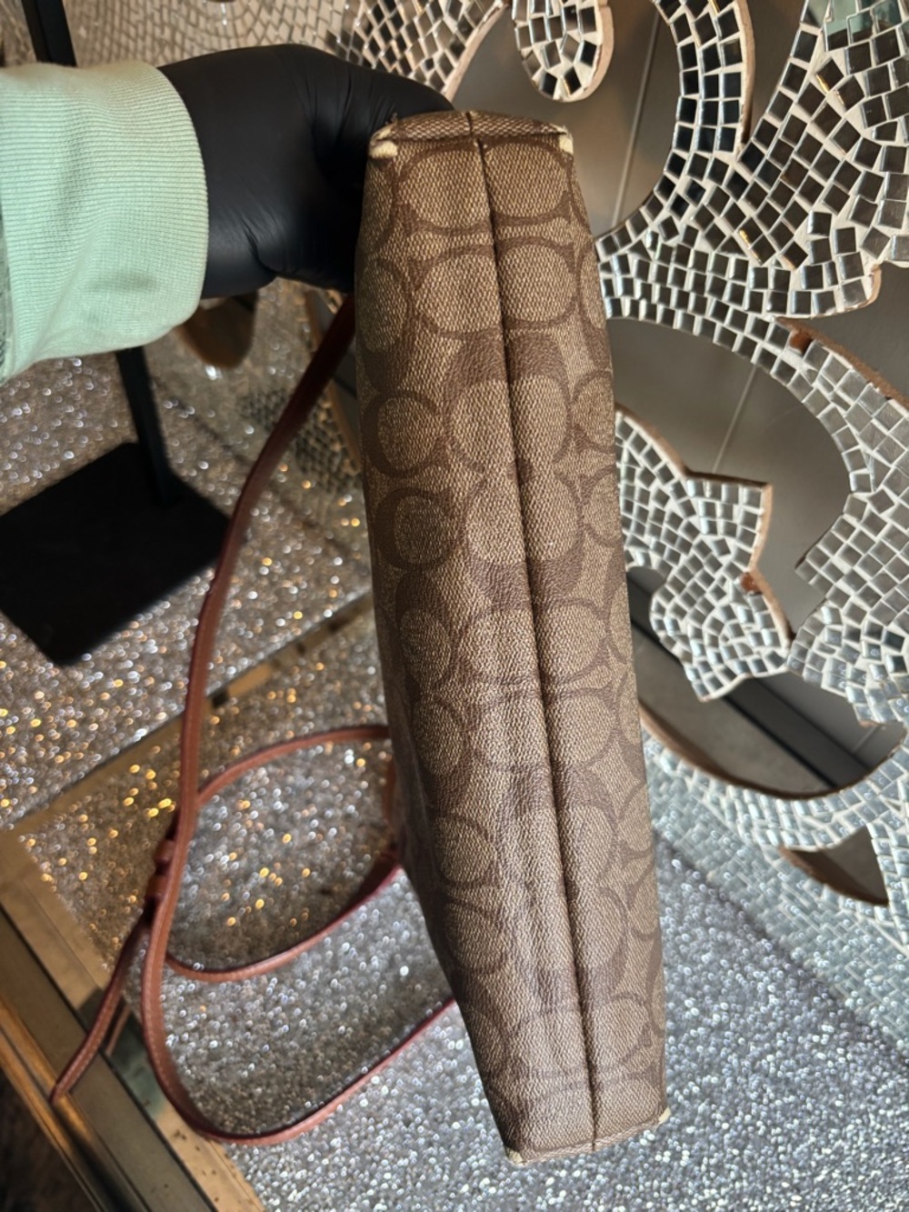 💕Coach Signature Canvas Crossbody Bag in Brown - Picture 6 of 8